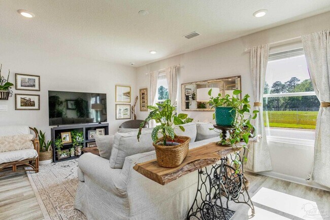 Building Photo - 2568 Sutton Pl Dr