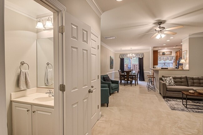 Building Photo - Fully Furnished 3BR/2.5BA Townhome – Private Community – Available 12/5