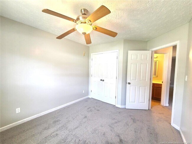 Building Photo - 6521 Applewhite Rd