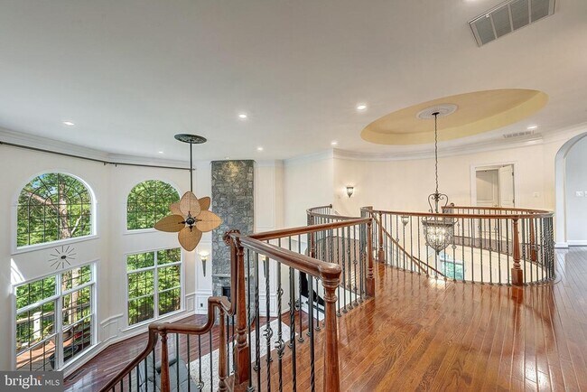 Building Photo - 18852 Ridgeback Ct