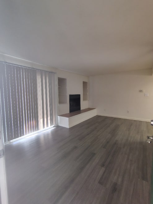 Building Photo - 600 Reusens Rd