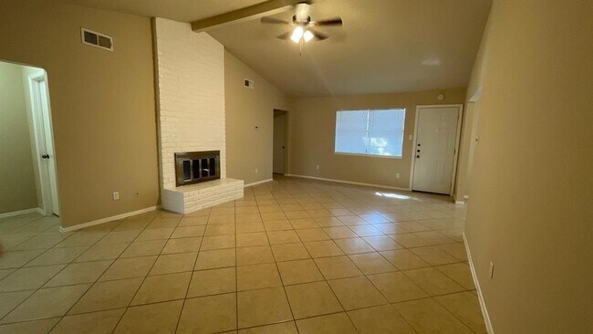 Building Photo - 7214 Foxbend Ln
