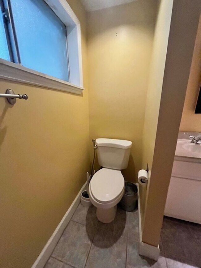 Building Photo - Escape to Your Private Retreat in Warner R...