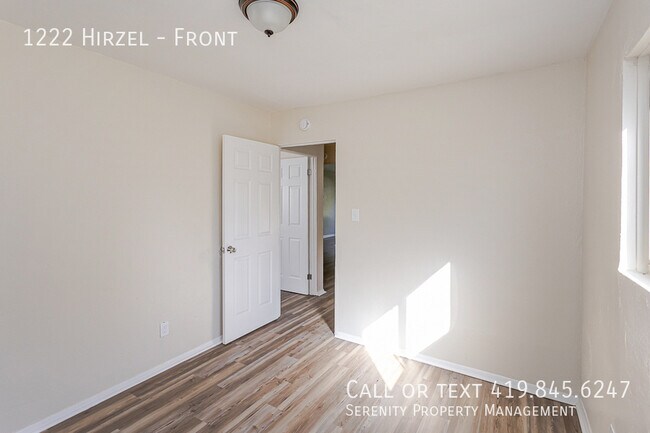Building Photo - 1222 Hirzel-Front