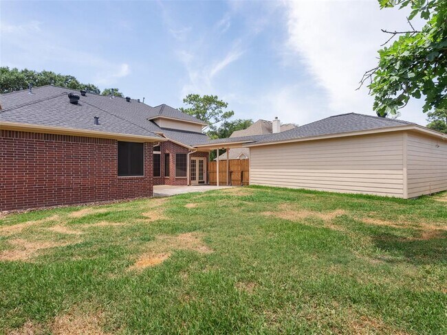 Building Photo - 23334 Fairbranch Dr