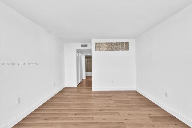 Building Photo - 2801 NE 183rd St