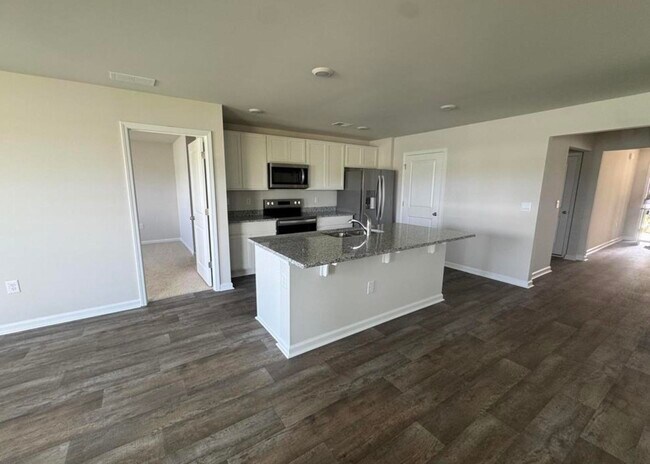 Building Photo - 403 Acosta Cir