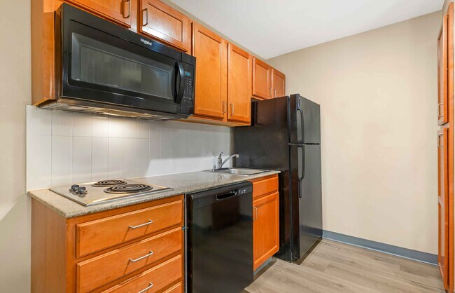 Building Photo - Furnished Studio-Bartlesville - Hwy 75