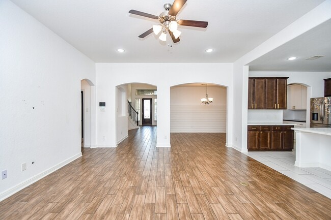 Building Photo - 23827 Padauk Tree Trl