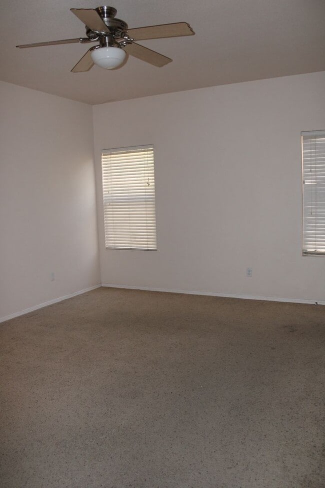 Building Photo - 3 Bedroom, 2 Bath Home for Rent