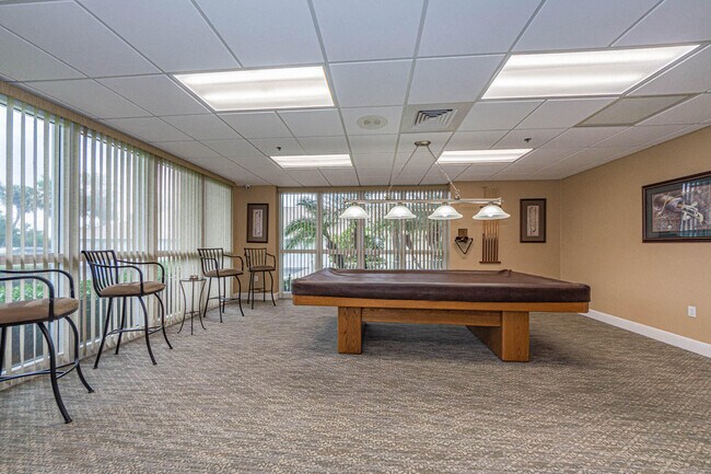 Building Photo - 2700 N Hwy A1A