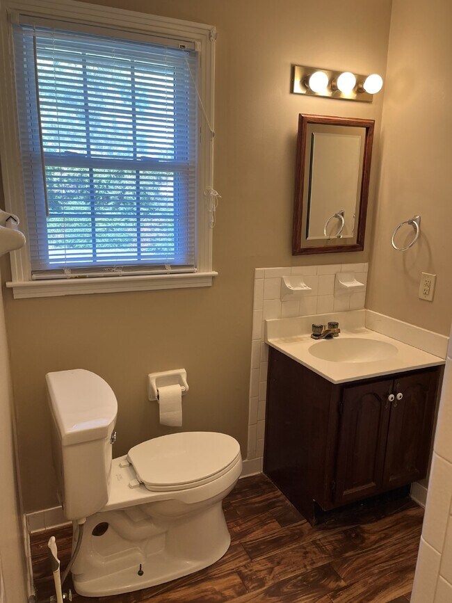 Building Photo - "Charming 3-Bed Sanctuary with Finished Ba...