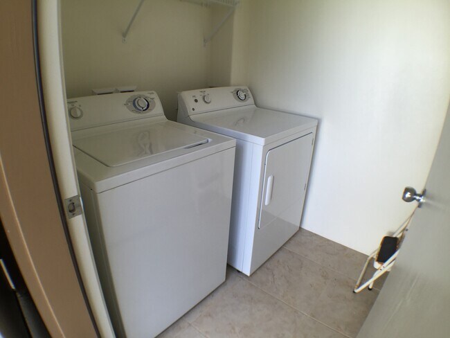 Building Photo - 91-1371 Keoneula  Blvd. #1105