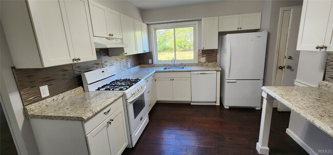 Building Photo - 1145 Mackinac Dr