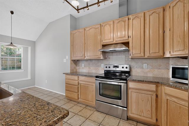 Building Photo - 2312 London Dr