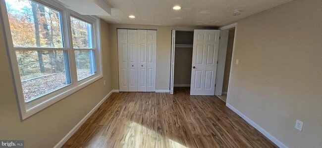 Building Photo - 7613 Locust Ln