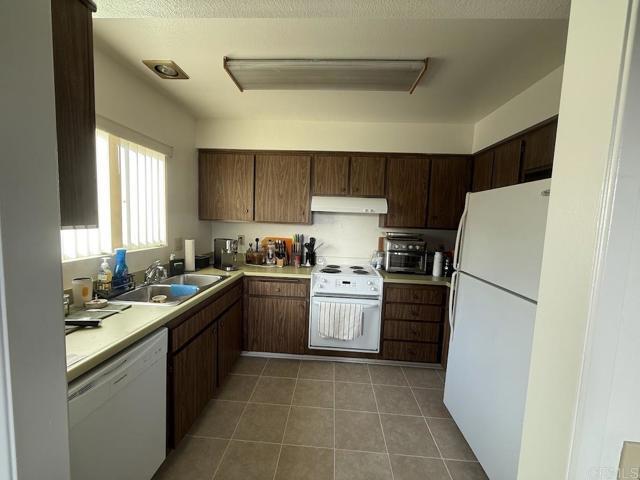 Building Photo - 3725 Bay Leaf Way