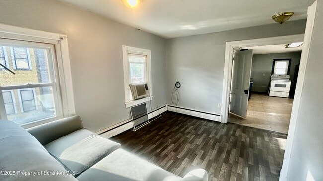 Building Photo - 5893 E High St