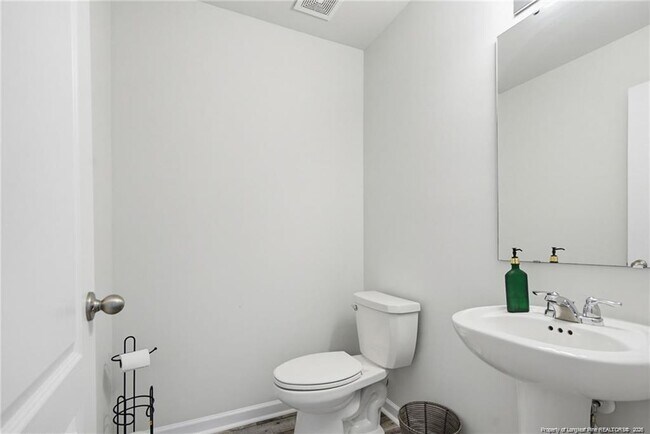 Building Photo - 913 Sapphire Stone Ln