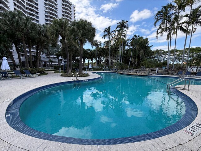 Building Photo - 3300 NE 192 St