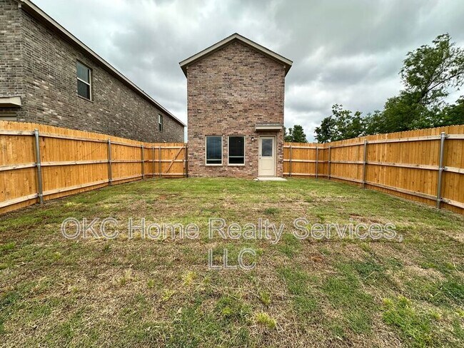 Building Photo - 3313 NW 148th St