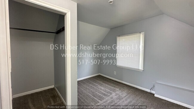 Building Photo - 208 S Eighth St-1