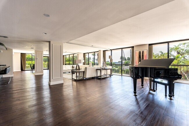 Building Photo - 3390 S Ocean Blvd