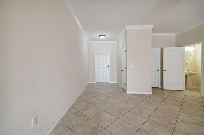 Building Photo - 11981 Greengate Dr