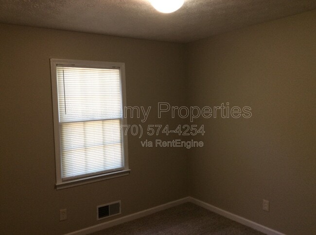 Building Photo - 3122 Dempsey Pl