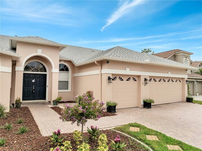 Building Photo - 219 Isle of Sky Cir