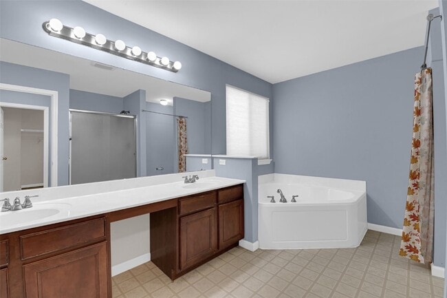 Building Photo - 51 Fountainview Dr