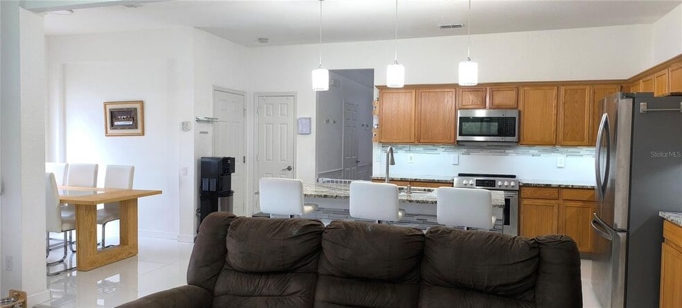 Building Photo - 8674 Abbotsbury Dr