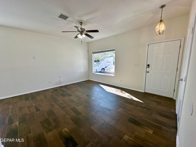 Building Photo - 14104 Robert Ituarte Dr
