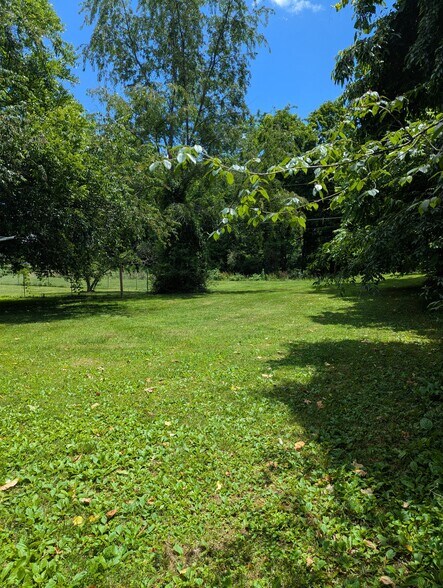 Building Photo - 80 Dobson Dr
