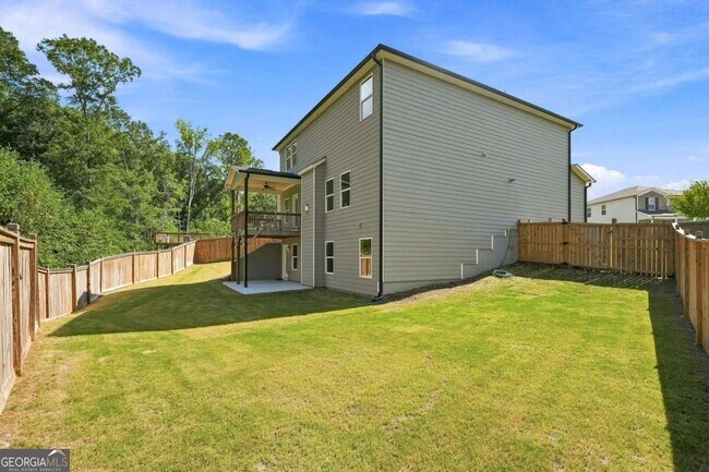 Building Photo - 176 Meander Dr