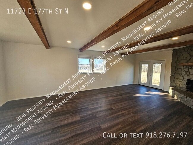 Building Photo - 11723 177th St N