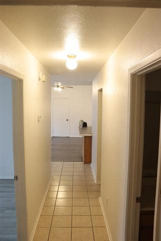 Building Photo - 10020 Redondo Dr
