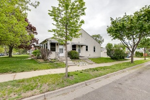 Building Photo - 2916 52nd Ave N
