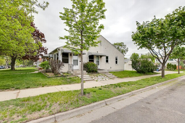 Building Photo - 2916 52nd Ave N