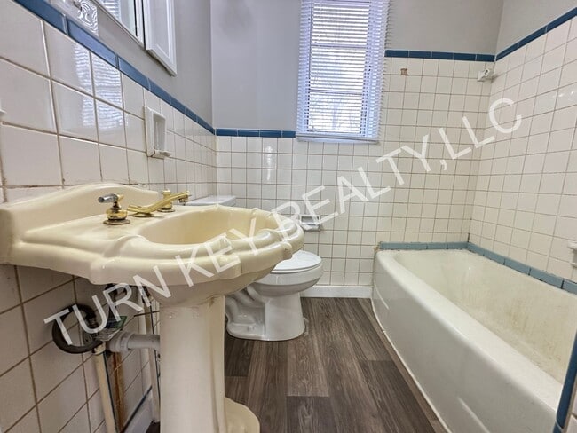 Building Photo - Home for rent in Roebuck **ACCEPTS SECTION 8**