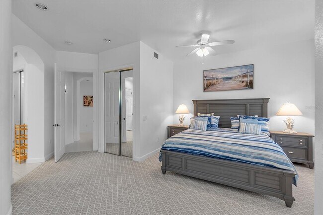 Building Photo - 5405 46th Ct W