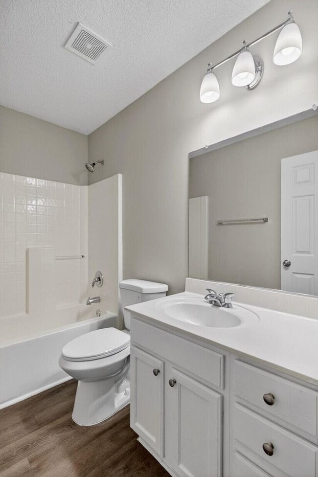 Building Photo - Hunters Bend Haven