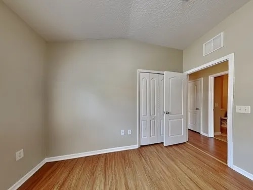 Building Photo - 1357 Broken Oak Dr