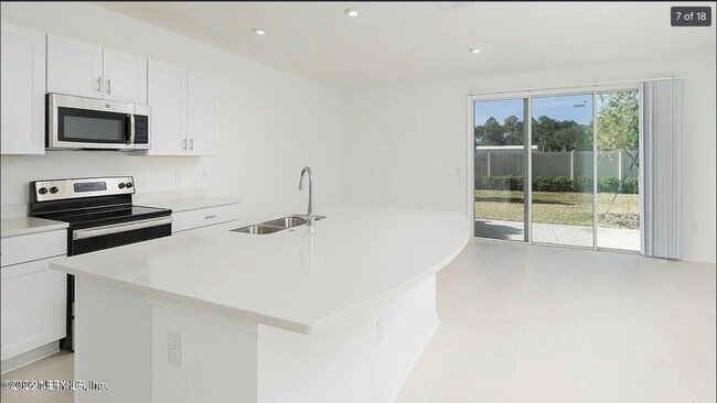 Building Photo - 362 Annies Pl
