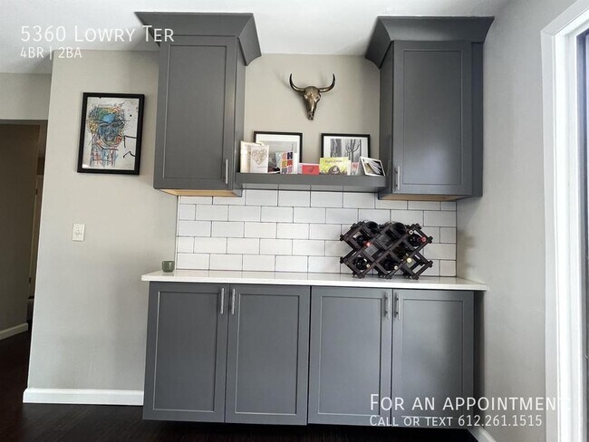 Building Photo - 5360 Lowry Terrace