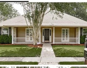 Building Photo - 4505 Lake Sherwood Ave E