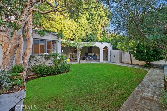 Building Photo - 1630 Warnall Ave