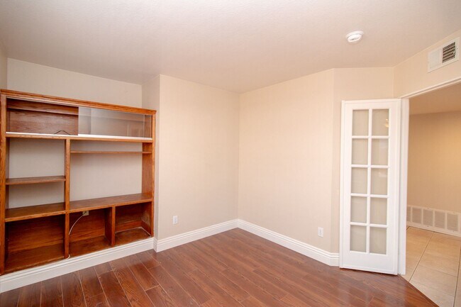 Building Photo - Warm and Inviting 3-Bedroom Home in the Heart of Menifee