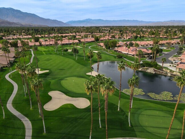 Building Photo - 82 Conejo Cir