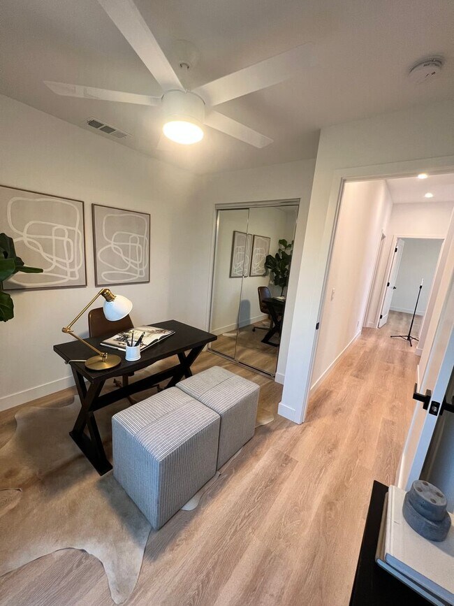 Building Photo - Remington